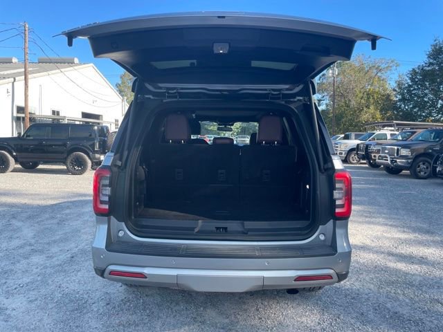 Used 2023 Ford Expedition Limited image 15