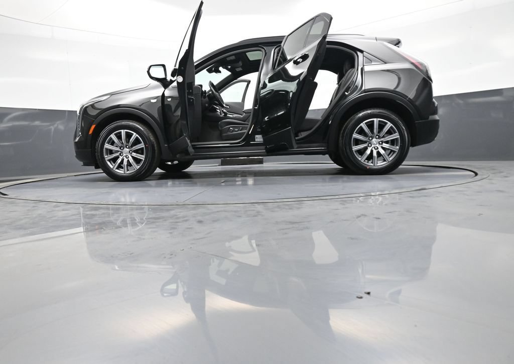 Used 2023 Cadillac XT4 Sport w/ Technology Package AWD/4WD image 50