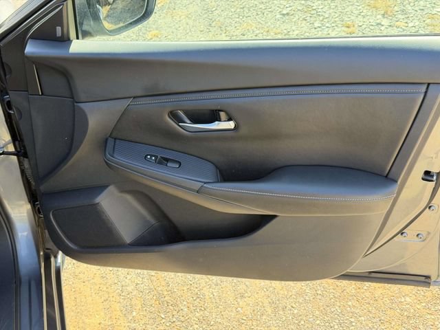 Used 2024 Nissan Sentra SV FWD image 10