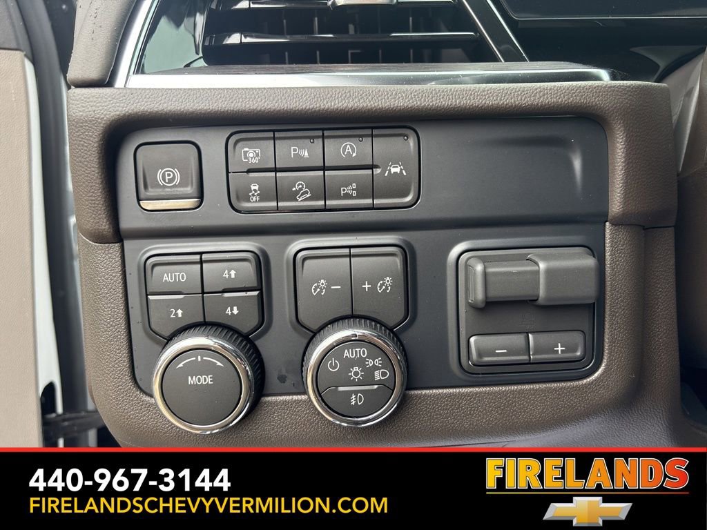 New 2026 Chevrolet Suburban Z71 w/ Comfort Package image 19