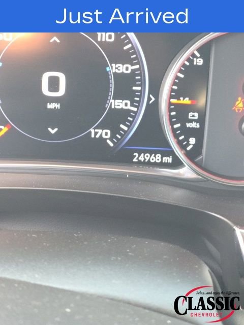 Used 2023 Chevrolet Traverse Premier image 18