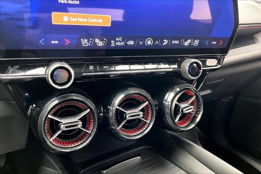 Used 2024 Chevrolet Blazer EV RS AWD/4WD image 31