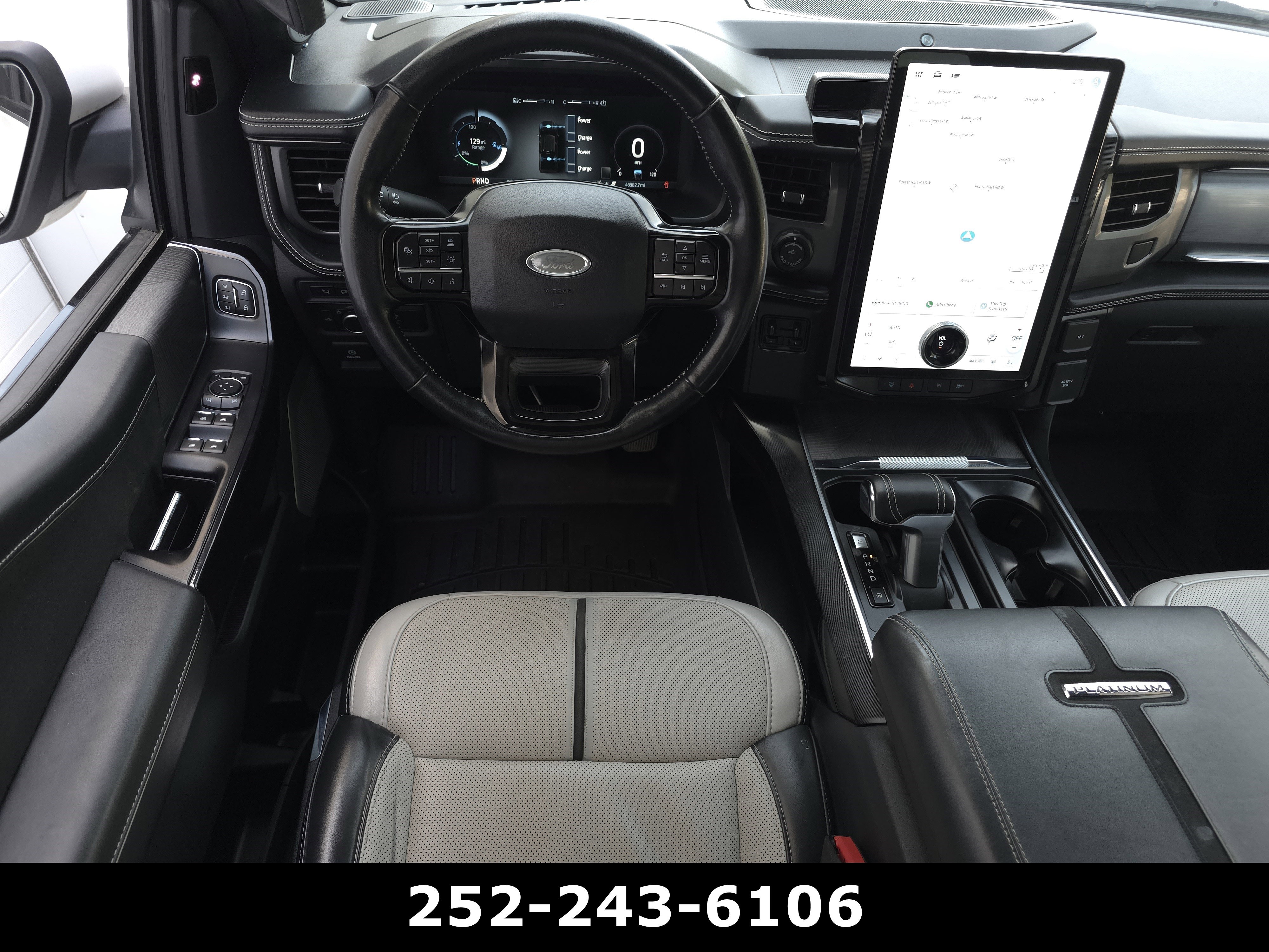 Used 2022 Ford F150 Lightning Platinum AWD/4WD image 14