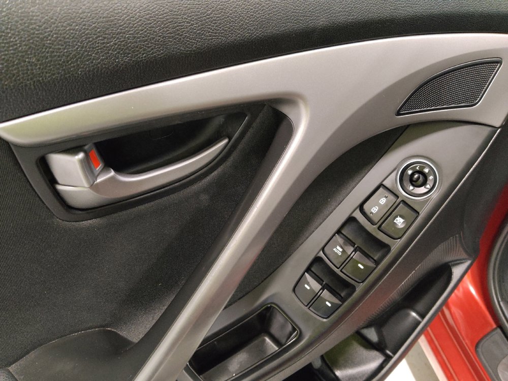 Used 2016 Hyundai Elantra Value Edition image 27