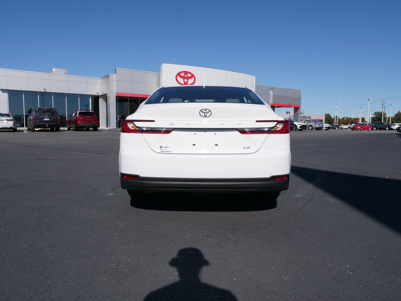 Used 2025 Toyota Camry LE image 4