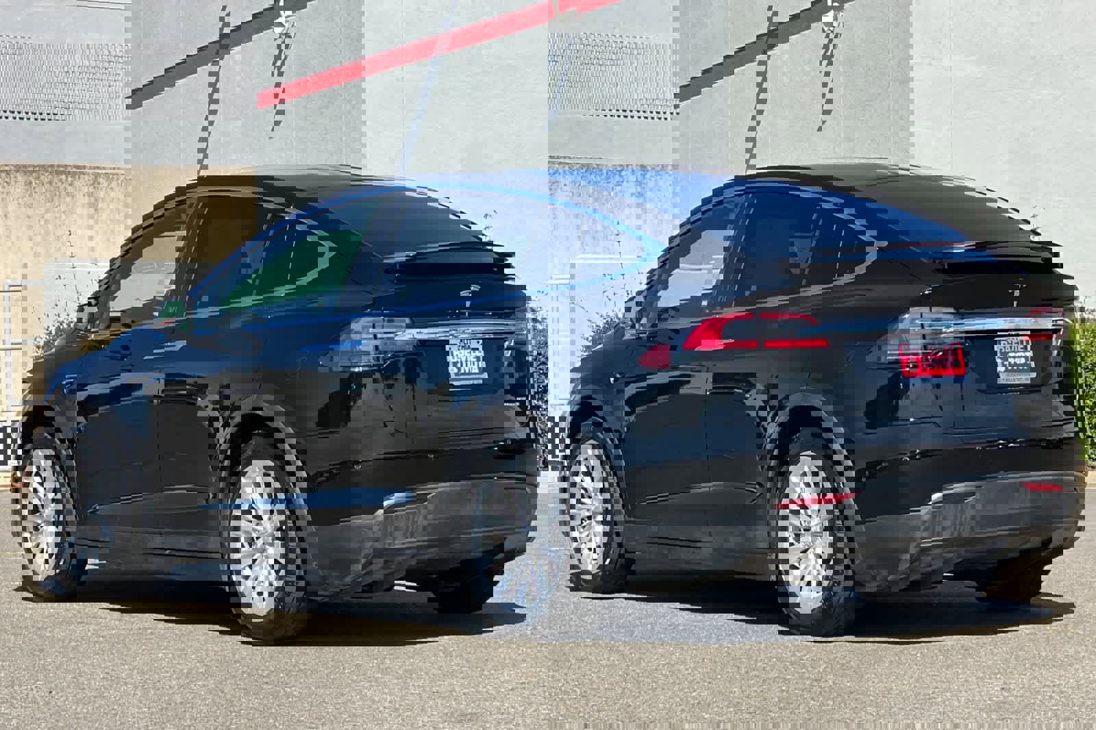 Used 2019 Tesla Model X Long Range image 7