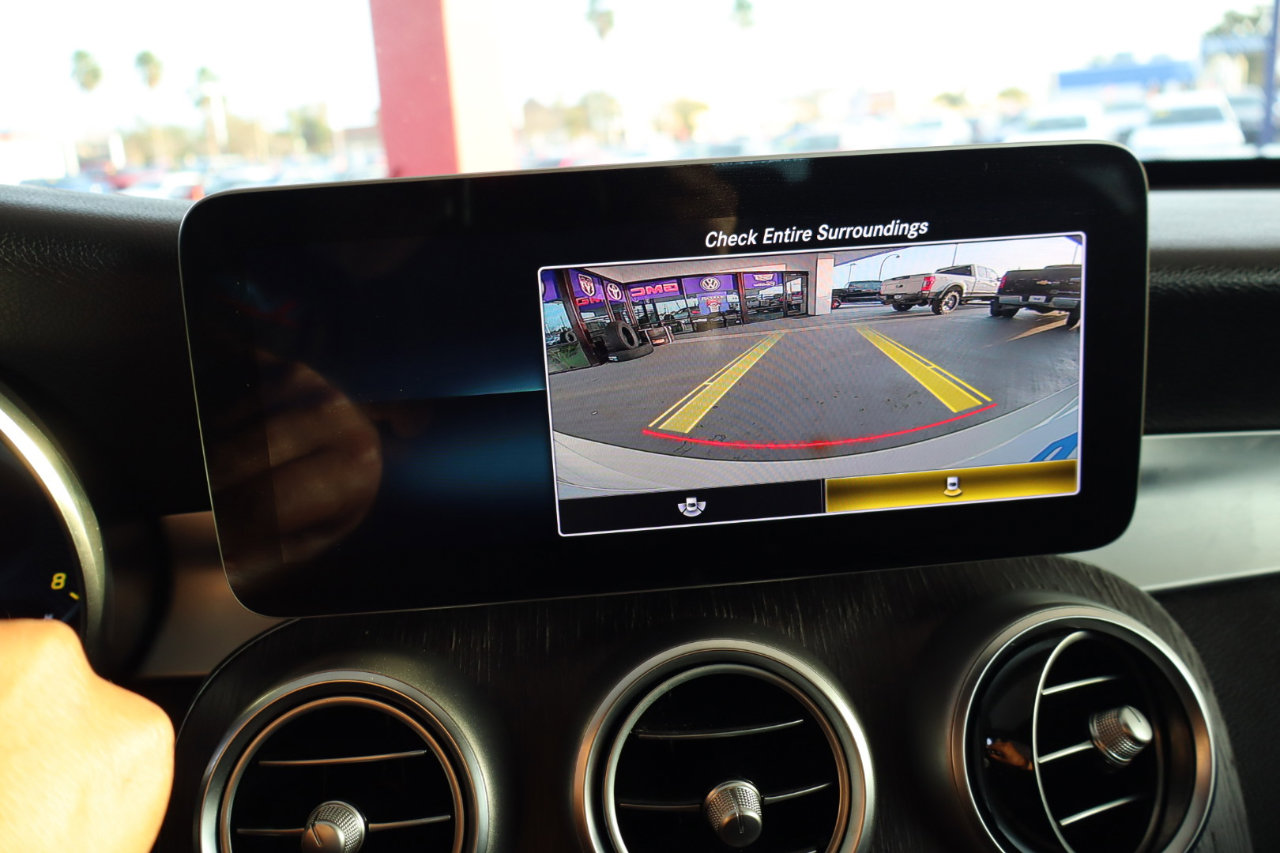 Used 2019 Mercedes-Benz C 300 4MATIC Sedan image 27