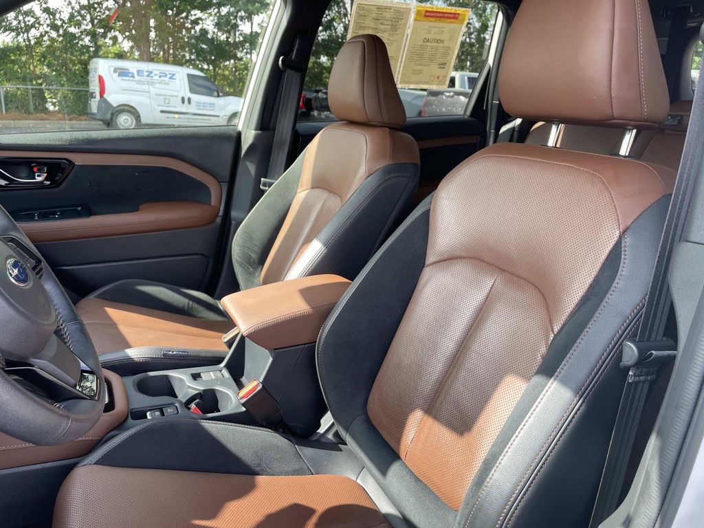 Used 2025 Subaru Forester Touring w/ Popular Package - Touring AWD/4WD image 23