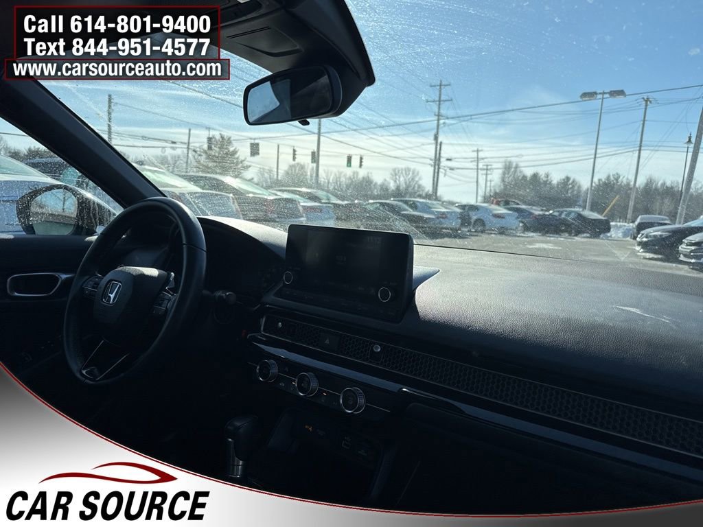 Used 2023 Honda Civic Sport image 32