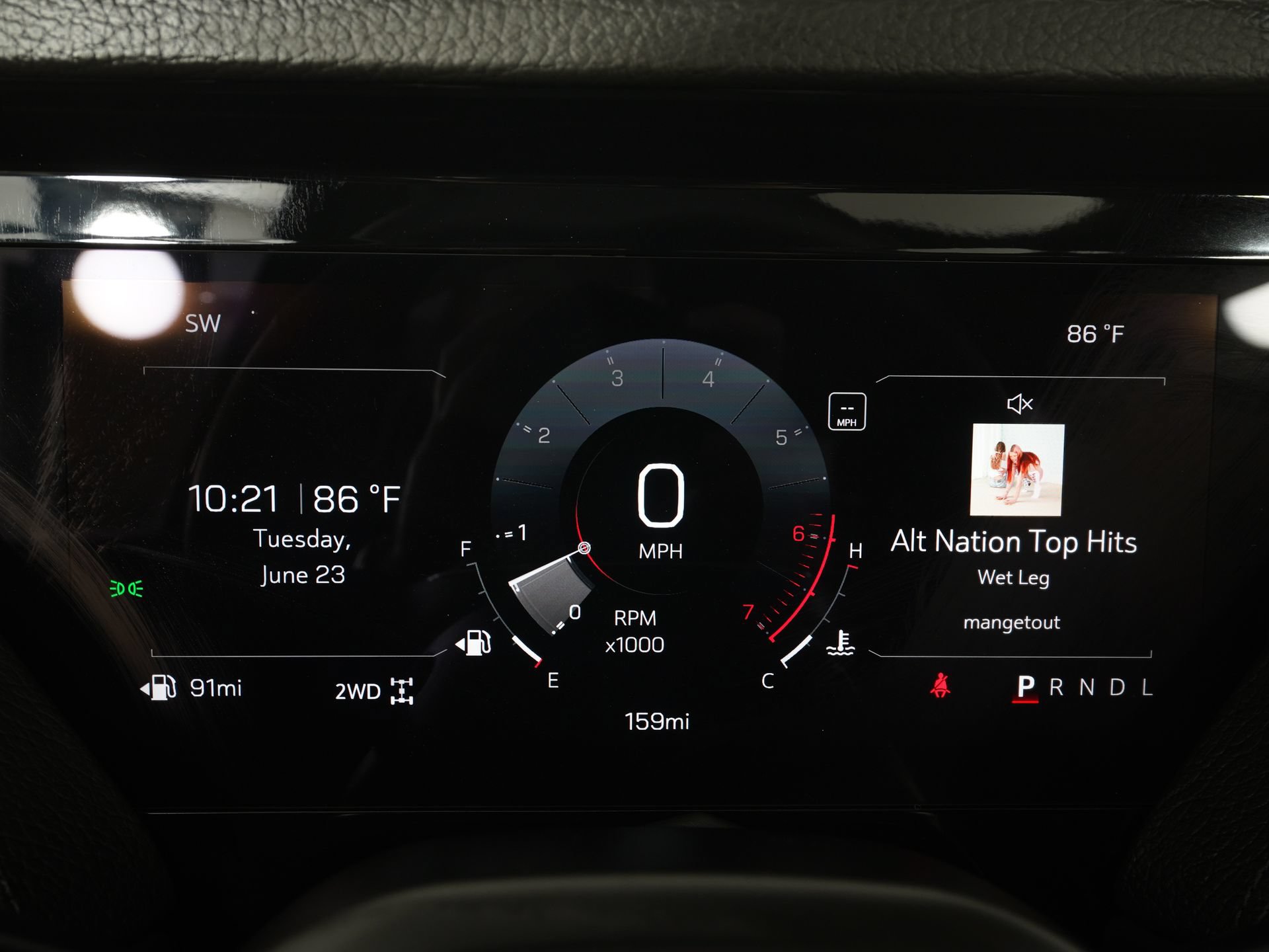 Used 2026 GMC Yukon Denali w/ Sun & Power Step Package AWD/4WD image 21