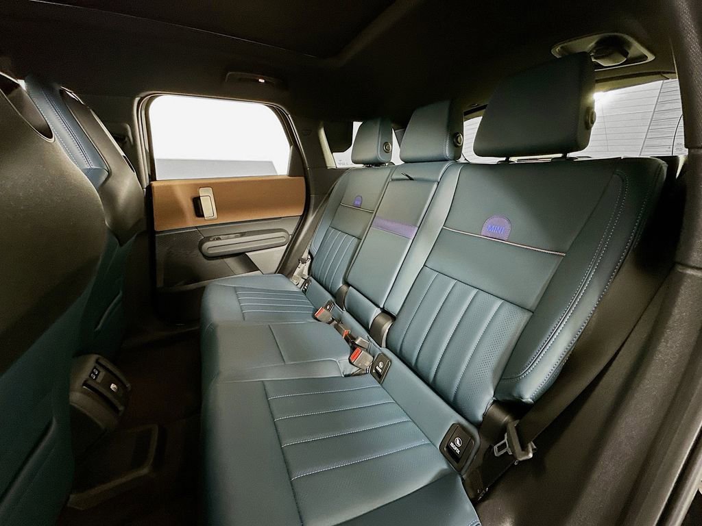 Used 2025 MINI Cooper Countryman SE image 17