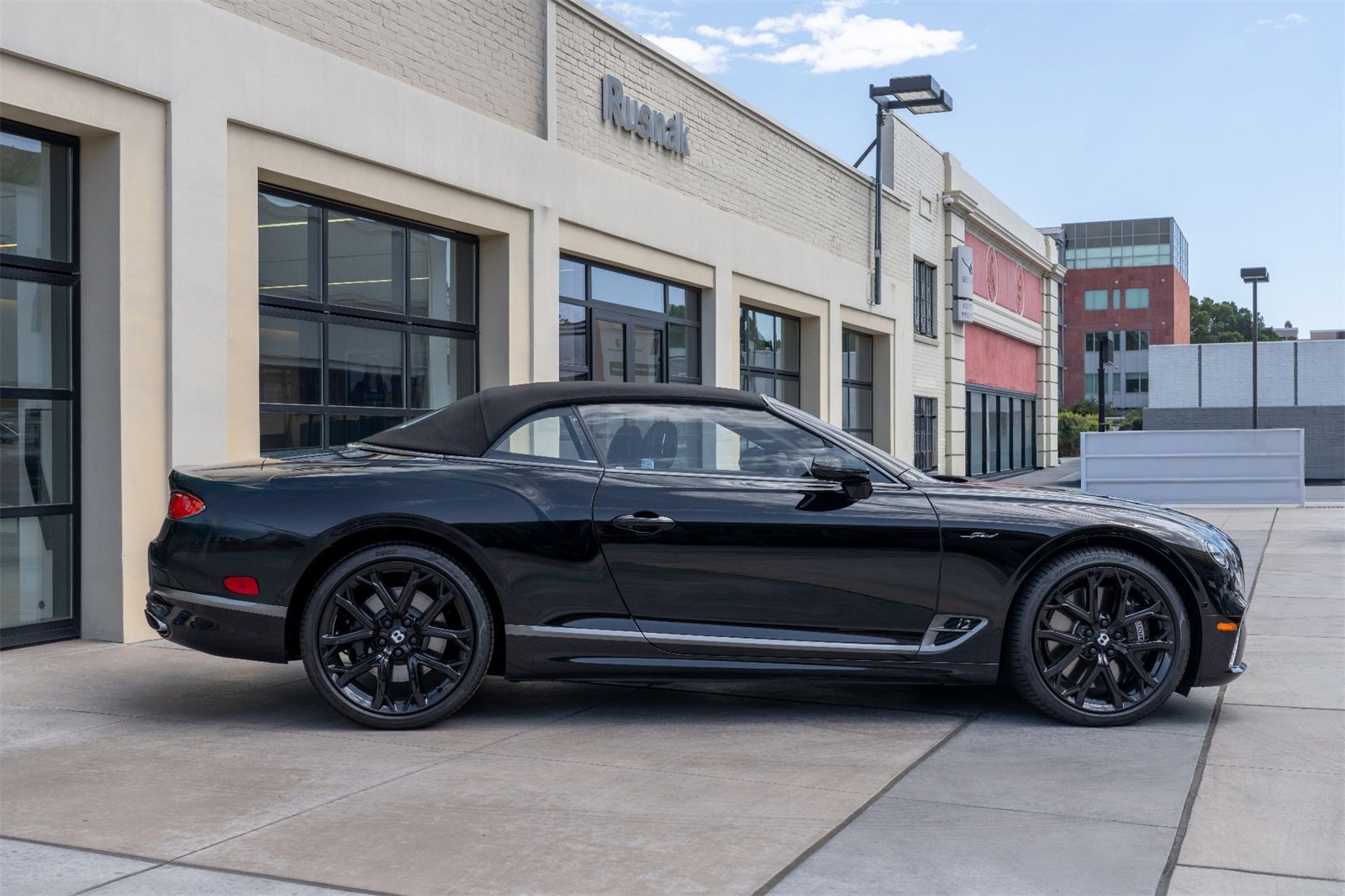 Used 2024 Bentley Continental GT Speed image 26