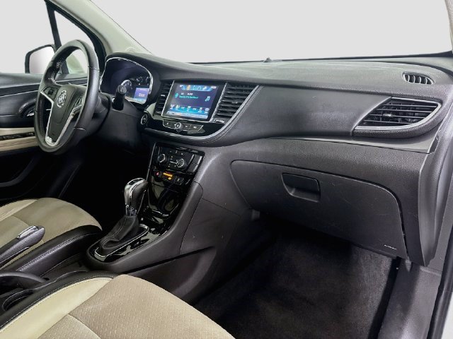 Used 2020 Buick Encore Preferred FWD image 29