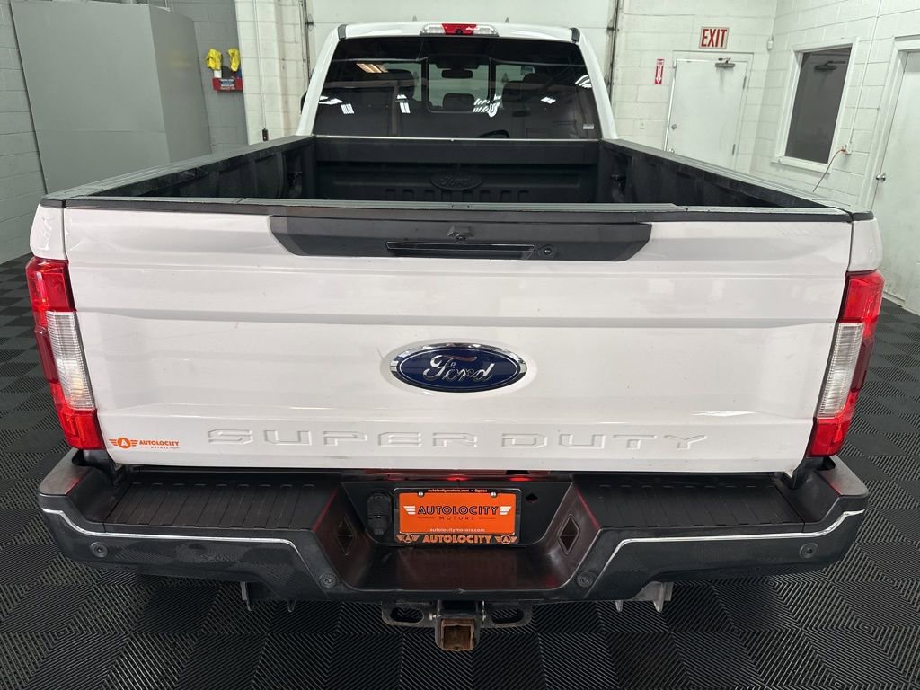 Used 2018 Ford F350 Lariat w/ Lariat Ultimate Package AWD/4WD image 8