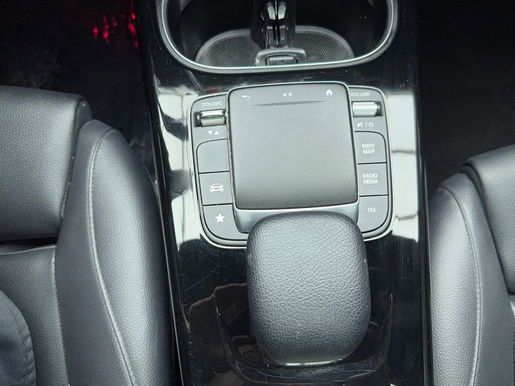Used 2022 Mercedes-Benz A 220 4MATIC image 35