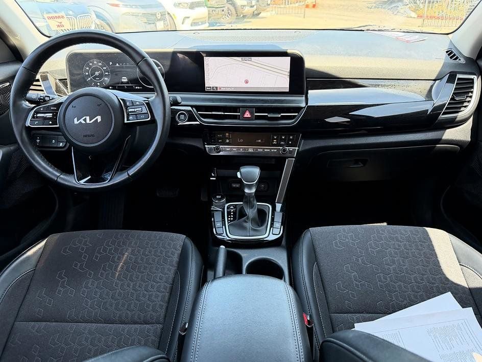 Used 2024 Kia Seltos S image 31