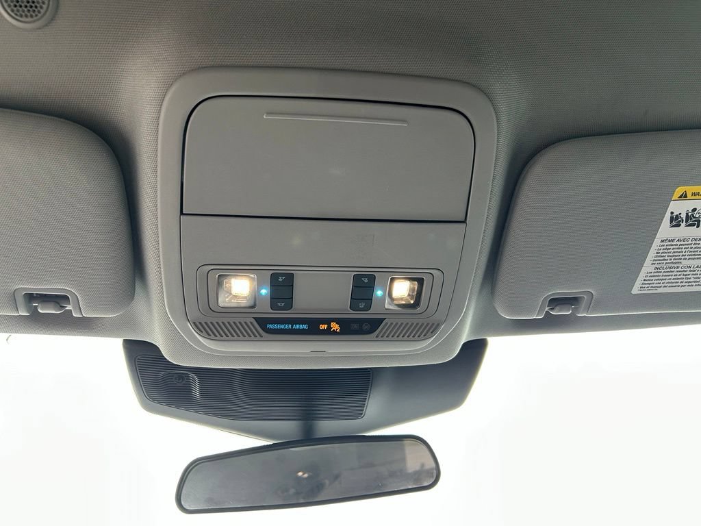 Used 2024 Ford Explorer XLT w/ Equipment Group 202A AWD/4WD image 34