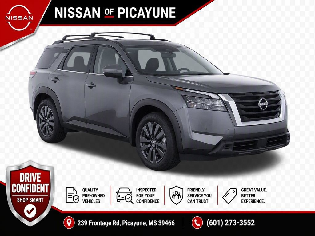 Used 2022 Nissan Pathfinder SV FWD image 2