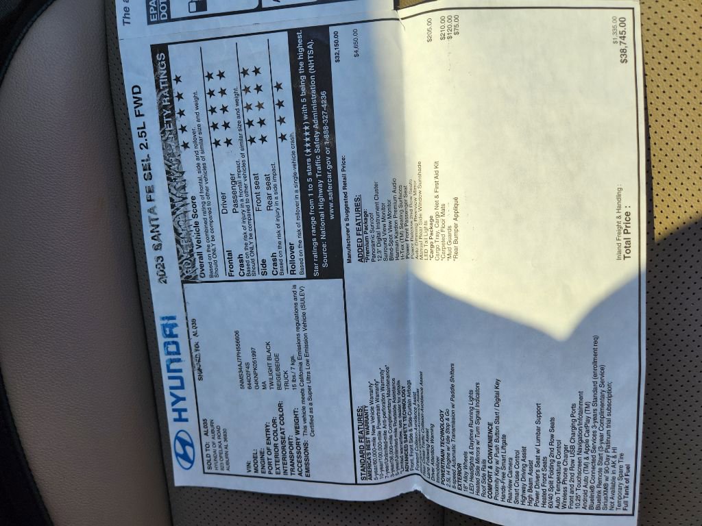 Used 2023 Hyundai Santa Fe SEL w/ Premium Package image 15