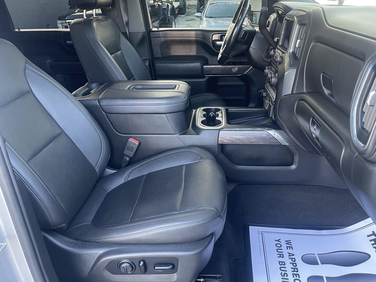 Used 2021 Chevrolet Silverado 3500 LTZ w/ LTZ Convenience Package AWD/4WD image 24