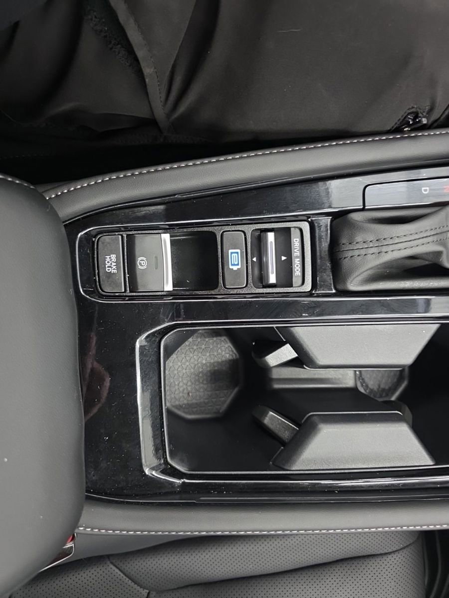 Used 2024 Honda Accord Touring image 25