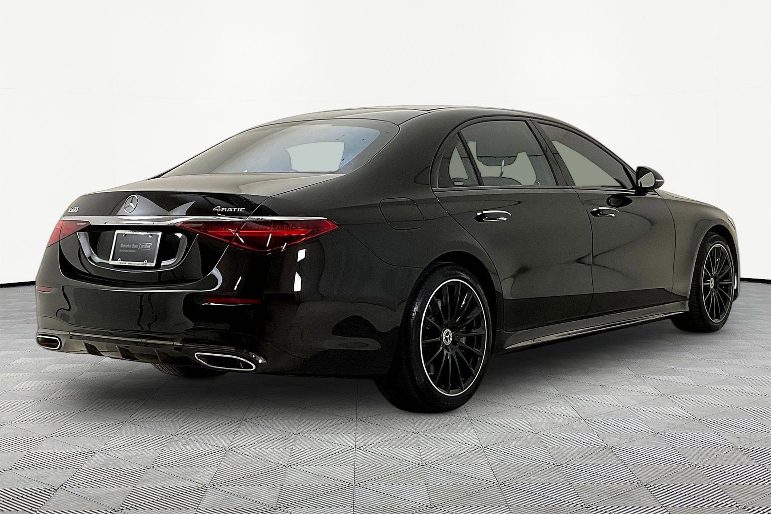 Used 2023 Mercedes-Benz S 500 4MATIC image 6
