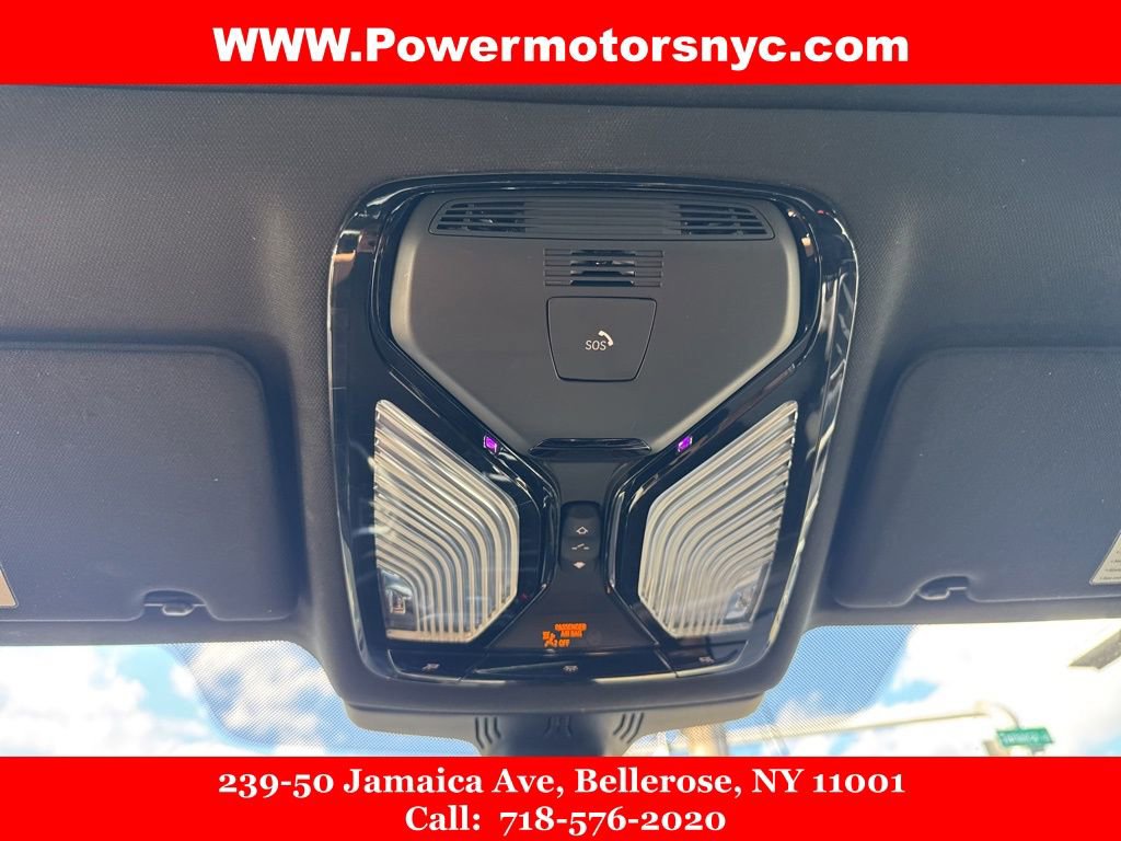 Used 2022 BMW M550i xDrive M550i xDrive w/ Executive Package image 43