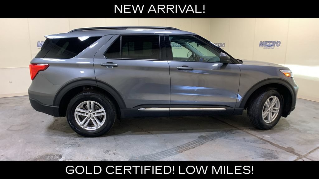Certified 2023 Ford Explorer XLT AWD/4WD image 2