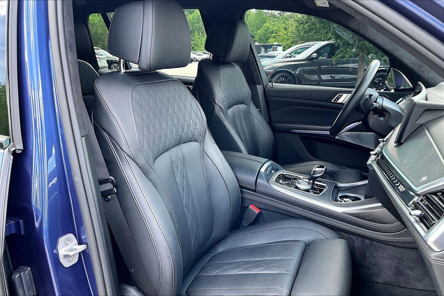 Certified 2024 BMW ALPINA XB7 AWD/4WD image 8