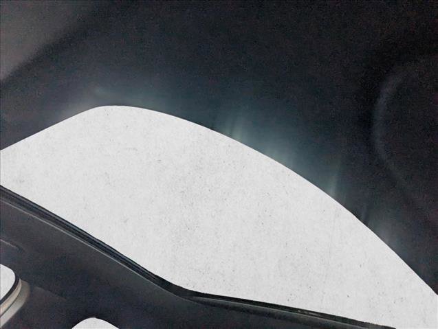 Certified 2025 Mercedes-Benz GLA 250 image 16