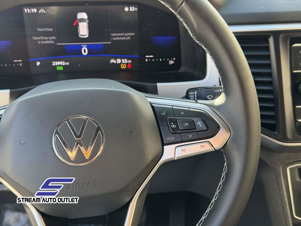 Used 2022 Volkswagen Atlas Cross Sport SE image 31