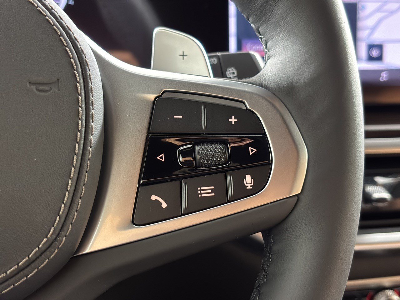 New 2027 BMW X7 xDrive40i w/ Executive Package AWD/4WD image 19
