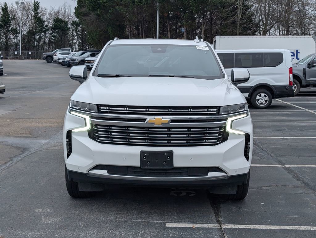 Used 2023 Chevrolet Suburban Premier image 5