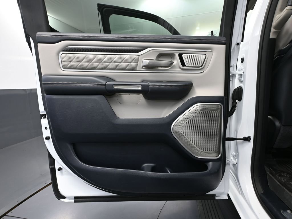 Used 2025 RAM 1500 Tungsten w/ Trailer Tow Group AWD/4WD image 41