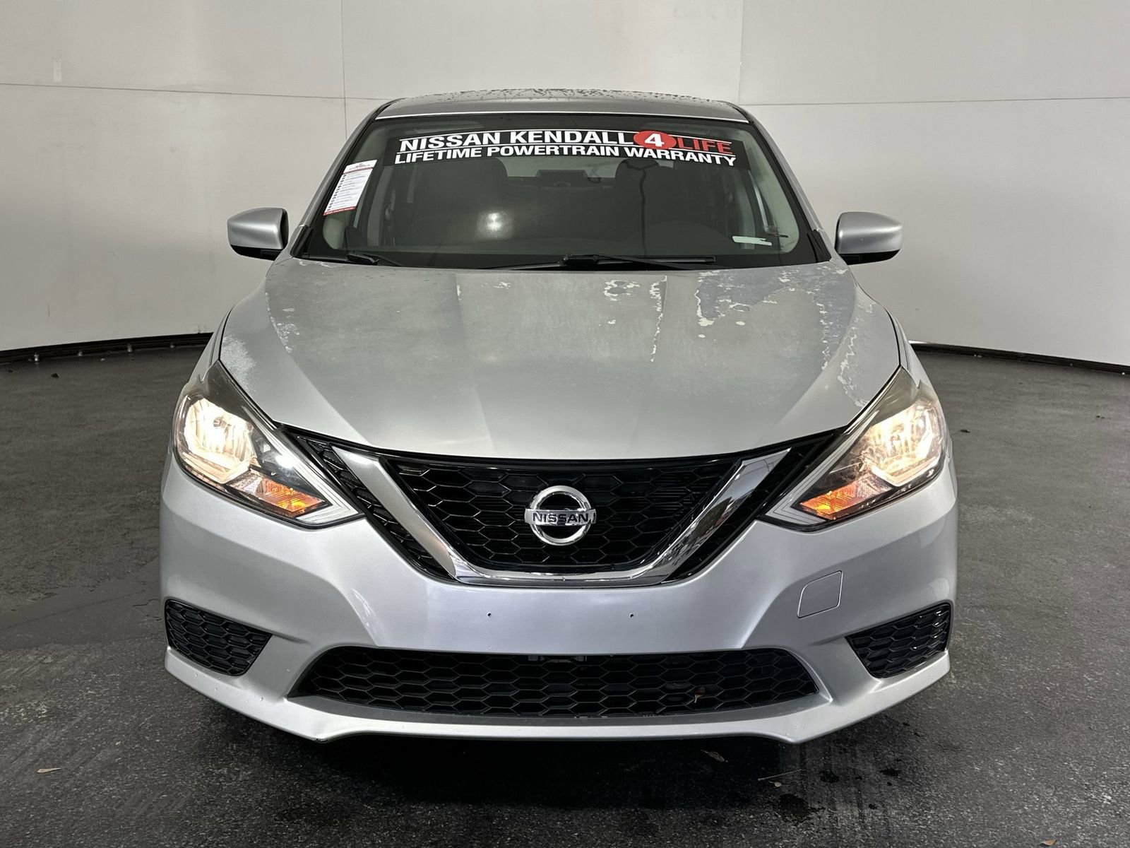Used 2017 Nissan Sentra SV image 3