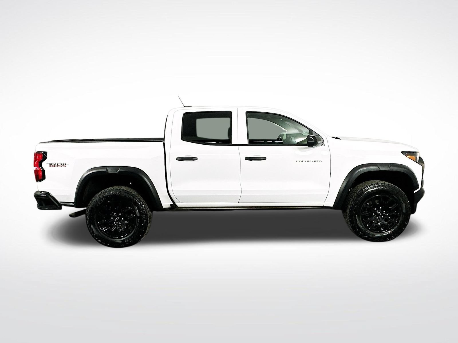Used 2026 Chevrolet Colorado Trail Boss AWD/4WD image 9