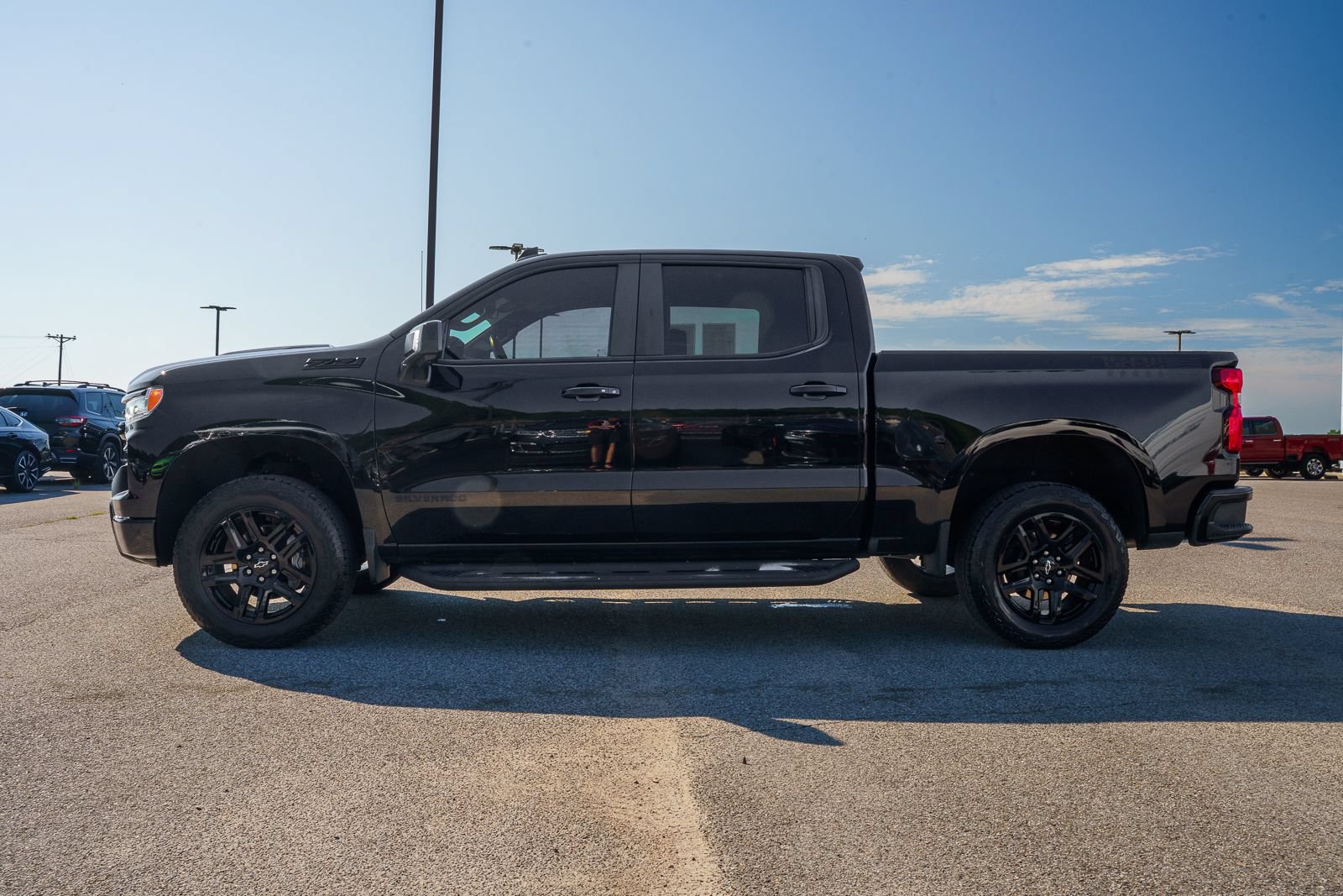 Used 2022 Chevrolet Silverado 1500 LT Trail Boss w/ LT Trail Boss Premium Package AWD/4WD image 4