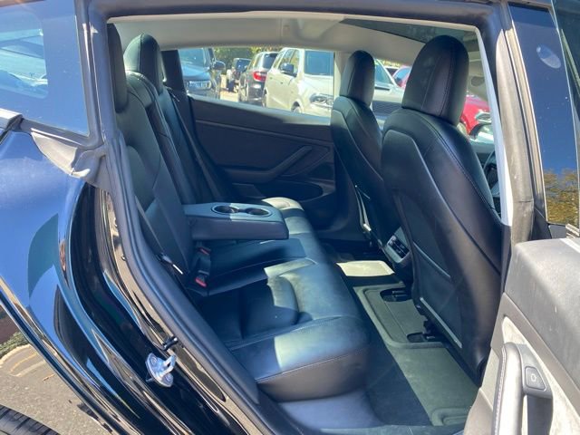 Used 2021 Tesla Model 3 Standard Range Plus image 24