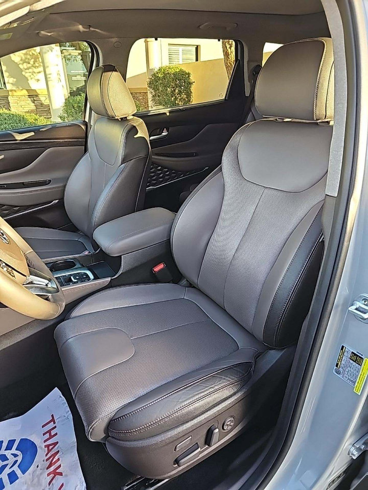 Used 2019 Hyundai Santa Fe AWD image 5