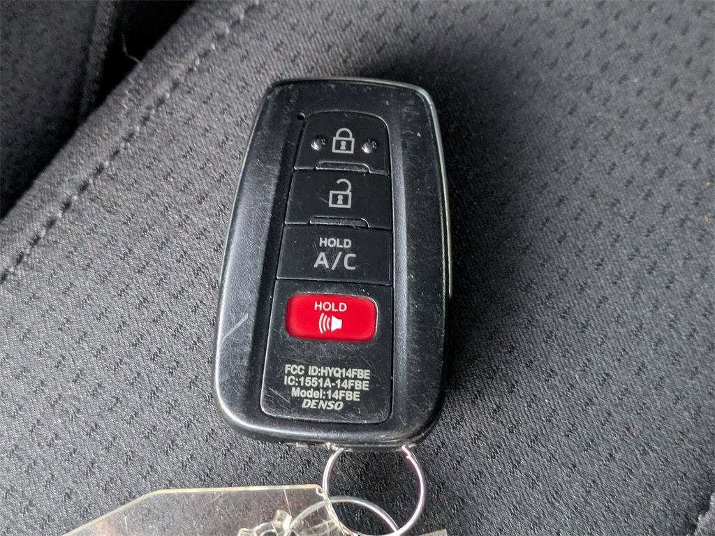 Certified 2020 Toyota Prius Prime LE image 31