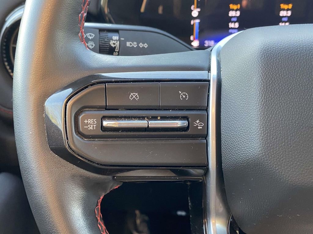 Used 2023 Chevrolet Colorado Z71 w/ Z71 Convenience Package 2 image 19