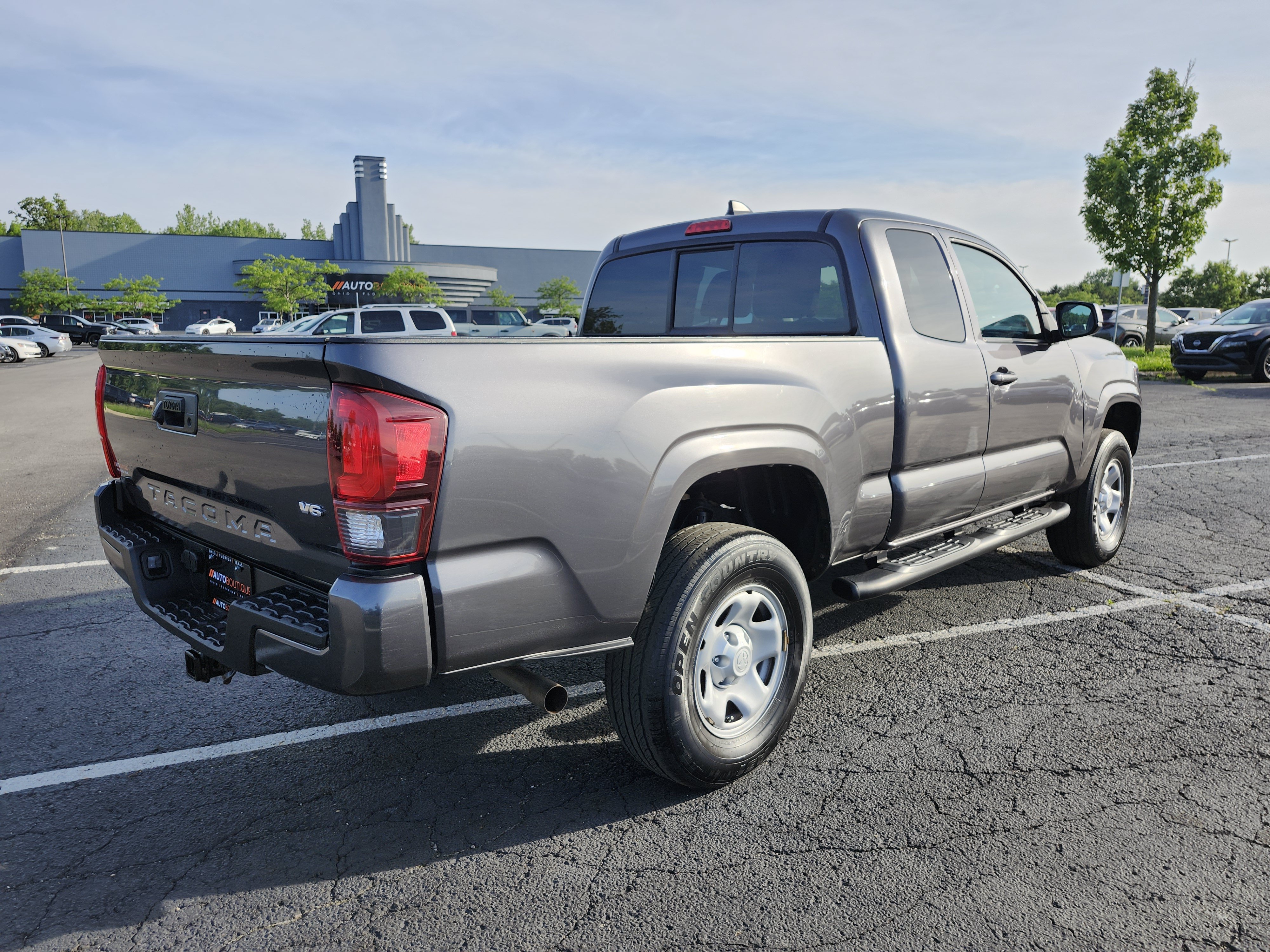 Used 2023 Toyota Tacoma SR RWD image 16