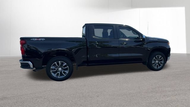 Used 2024 Chevrolet Silverado 1500 LT AWD/4WD image 10
