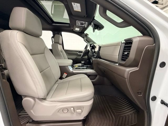 Certified 2024 Chevrolet Silverado 1500 LTZ w/ LTZ Premium Package AWD/4WD image 26