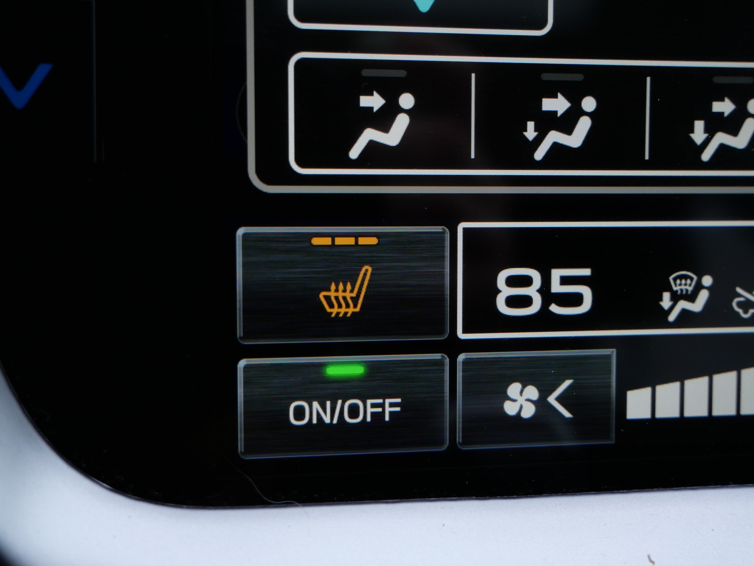 Certified 2023 Subaru Outback Premium image 31