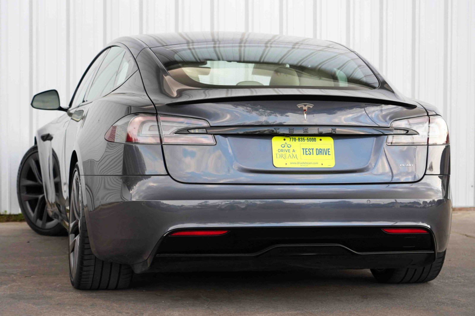 Used 2021 Tesla Model S Plaid image 6