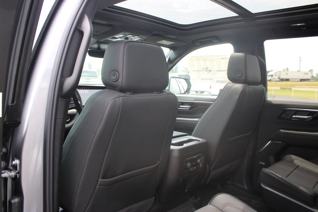 New 2026 Chevrolet Tahoe High Country AWD/4WD image 30