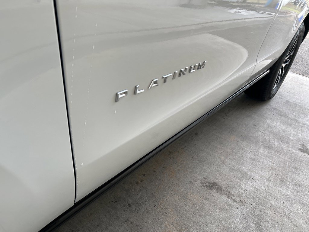 Used 2025 Ford Expedition Platinum AWD/4WD image 15
