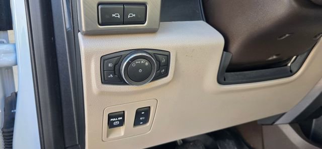 Used 2019 Ford F150 Limited w/ Trailer Tow Package image 19