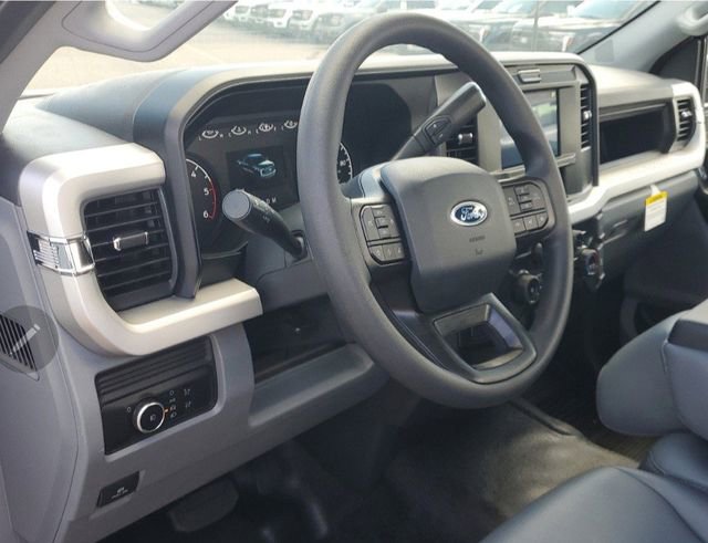 New 2025 Ford F350 XL w/ XL Chrome Package image 9